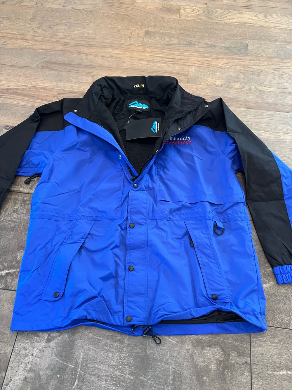 Mountain Equipment blue ski jacket Size XXL #skiwear #outdoor
New!